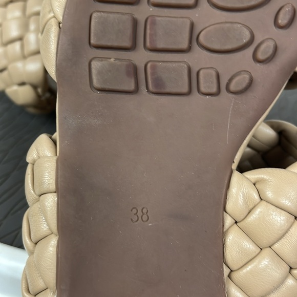She and In slip on Braided Sandals Tan Womens size 38 - Picture 15 of 16